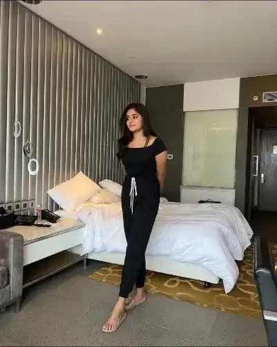 Call Girls Service in Dighori